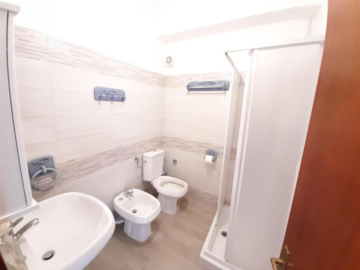 דירות לטויאני Casa Vacanze Andreana מראה חיצוני תמונה