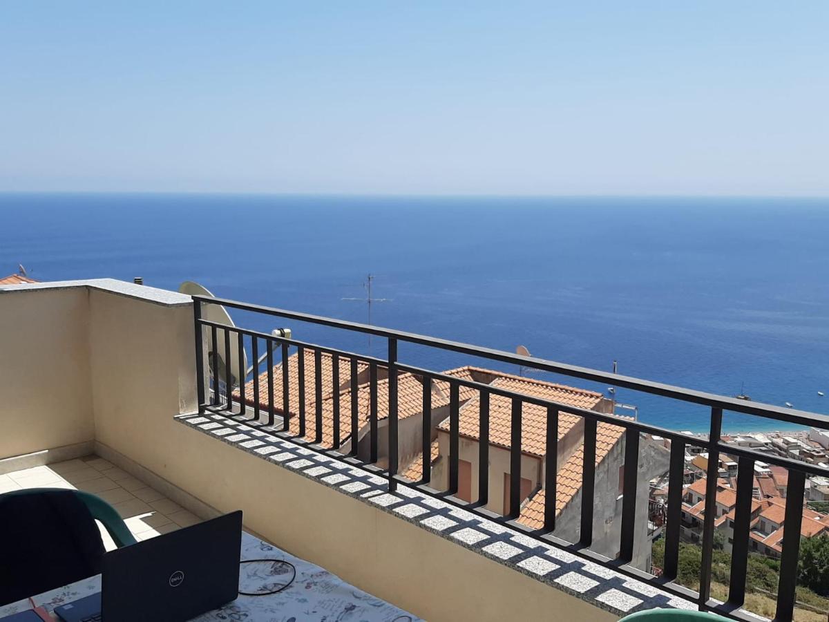 דירות לטויאני Casa Vacanze Andreana מראה חיצוני תמונה