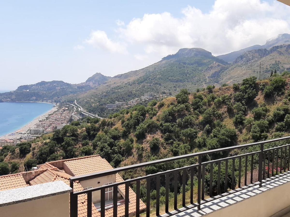 דירות לטויאני Casa Vacanze Andreana מראה חיצוני תמונה