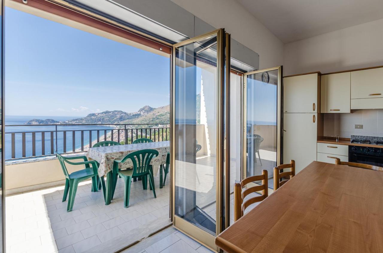 דירות לטויאני Casa Vacanze Andreana מראה חיצוני תמונה