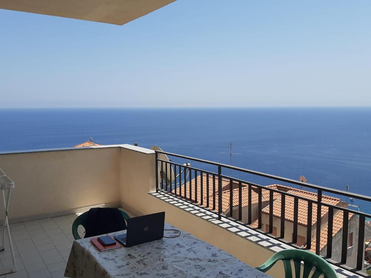 דירות לטויאני Casa Vacanze Andreana מראה חיצוני תמונה